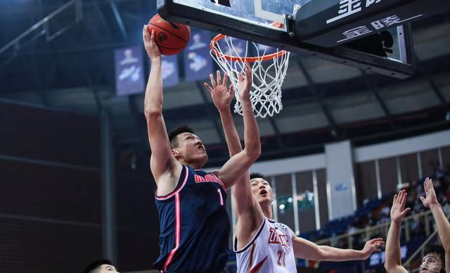 《功夫梦：融合之道》：成龙、拉尔夫致敬经典！